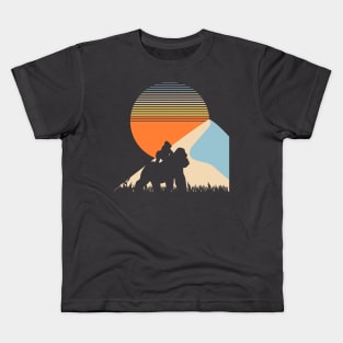 Gorilla Sunset Retro Kids T-Shirt